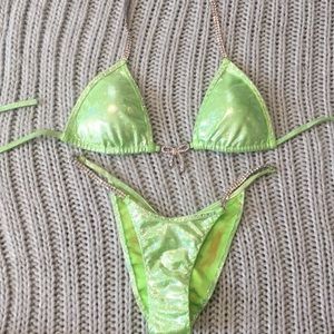 FREE 🎁 Waterbabies scrunch butt push up bikini